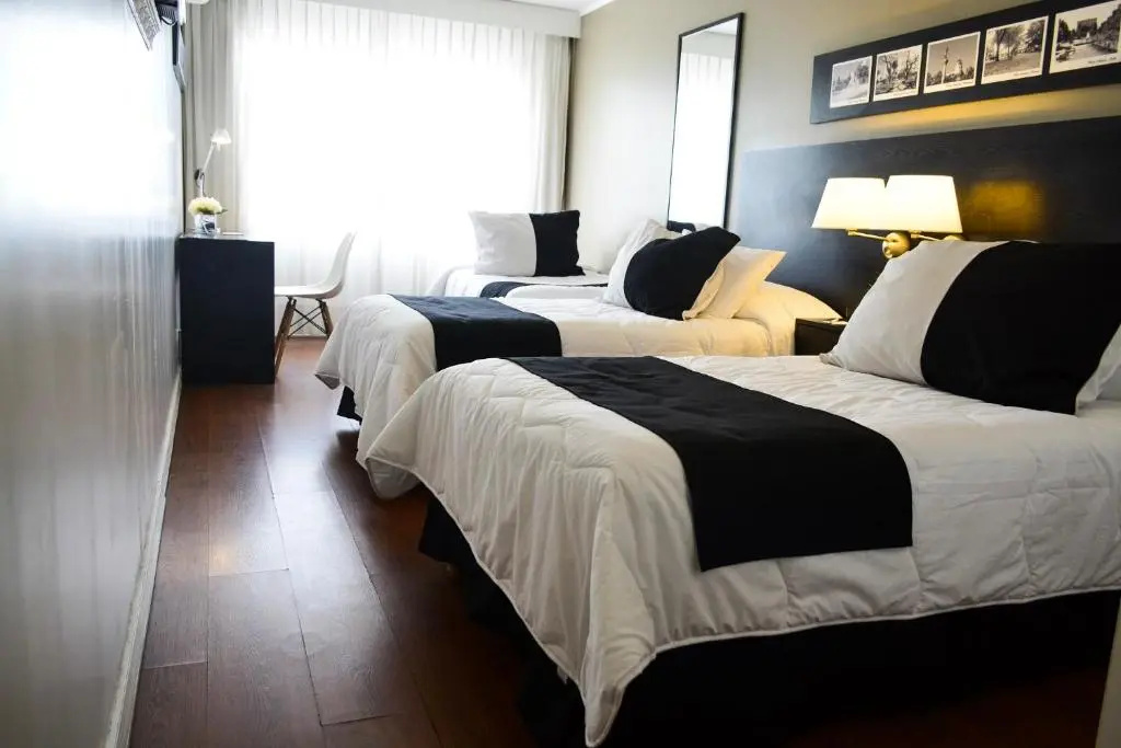 Pocitos Plaza Hotel - Chambres
