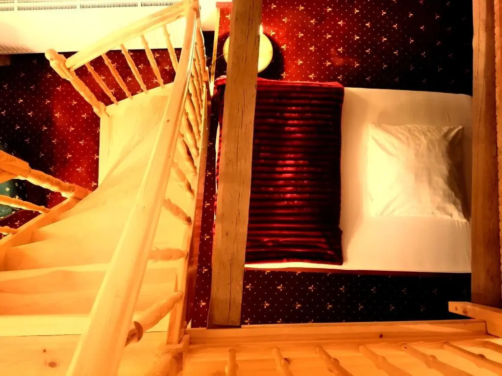 Comfort room