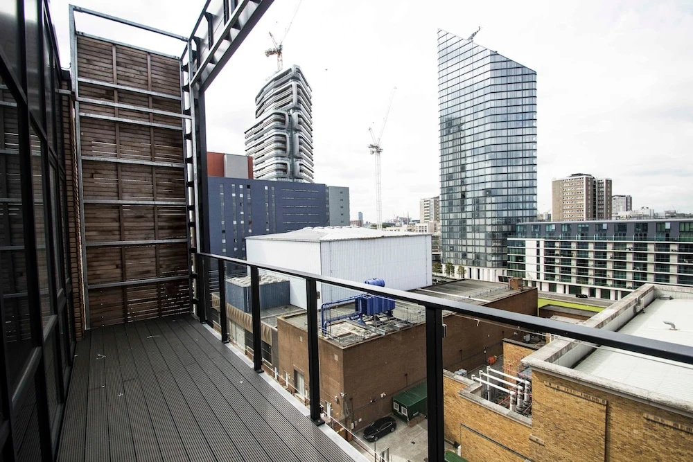 Modern 3 Bedroom Islington Flat