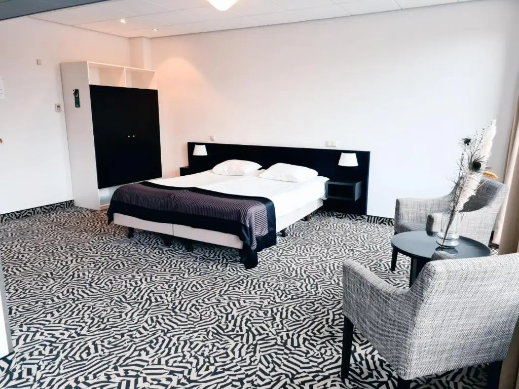 Standard Double room (twin beds)