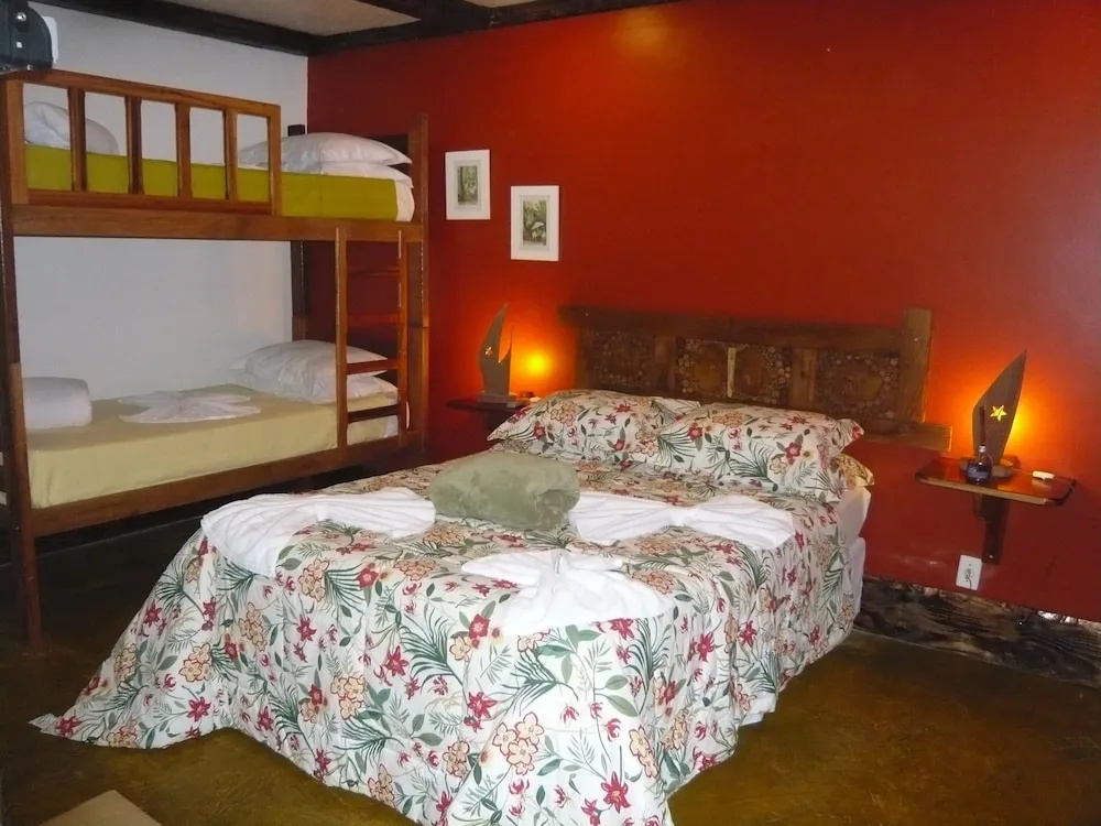 Deluxe Quadruple room with garden view