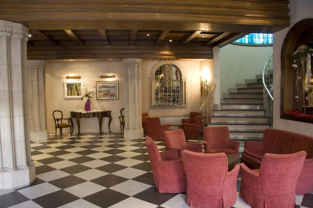 Hotel photo 11