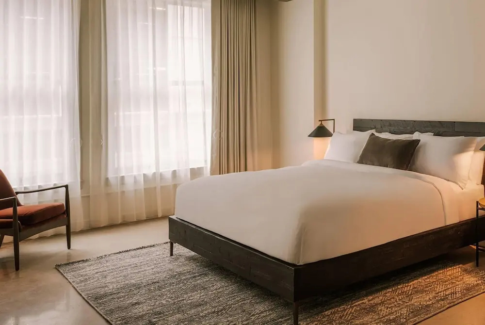Reside Craftsman Los Angeles, a Wyndham Residence — фото