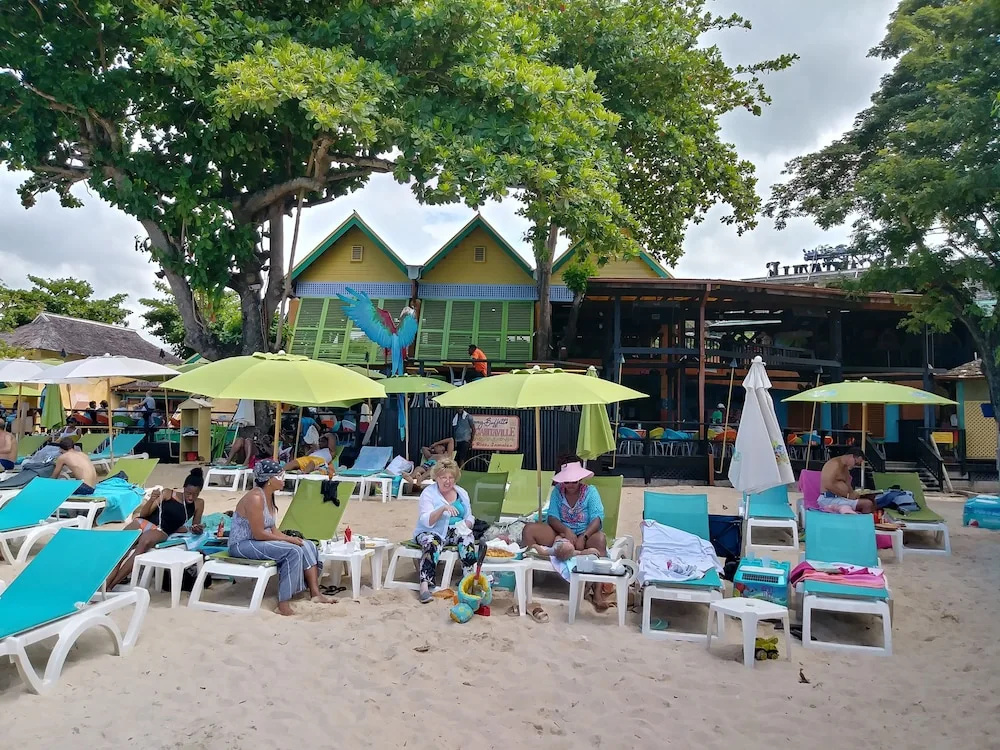 Fisherman's Point Holiday - Général
