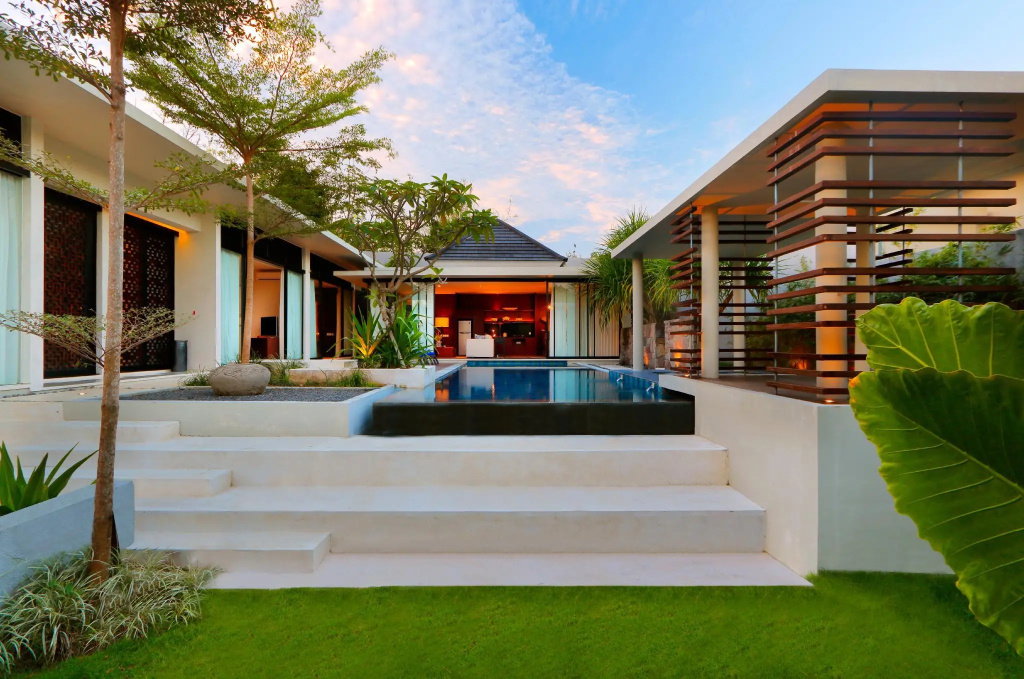 Duplex Pool Villa