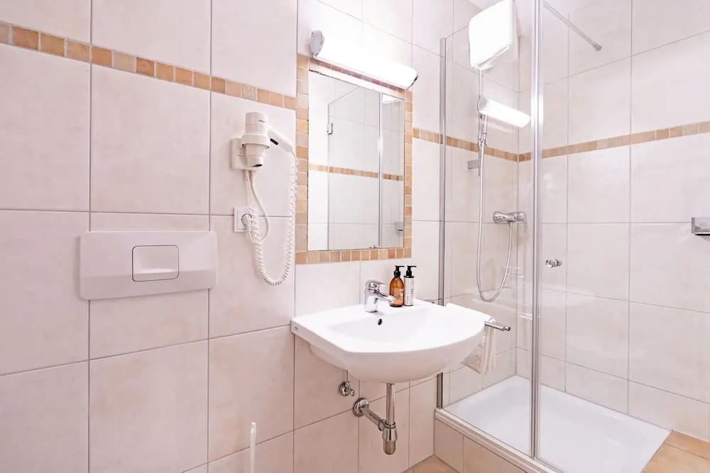 Hotel Krone Tirol - Chambres