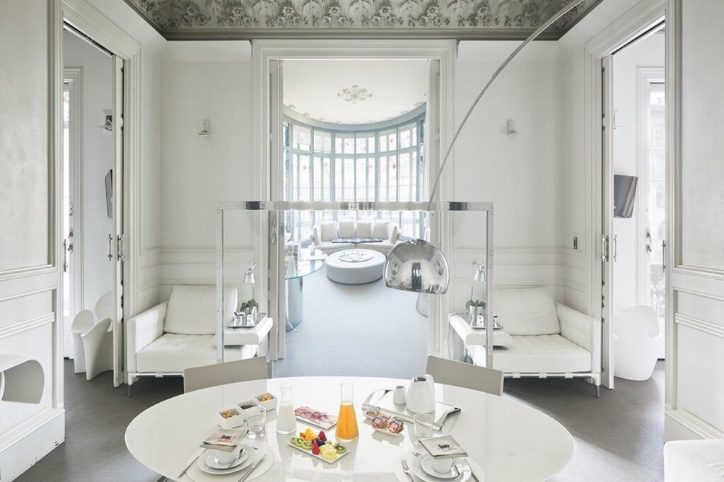 El Palauet Barcelona by null