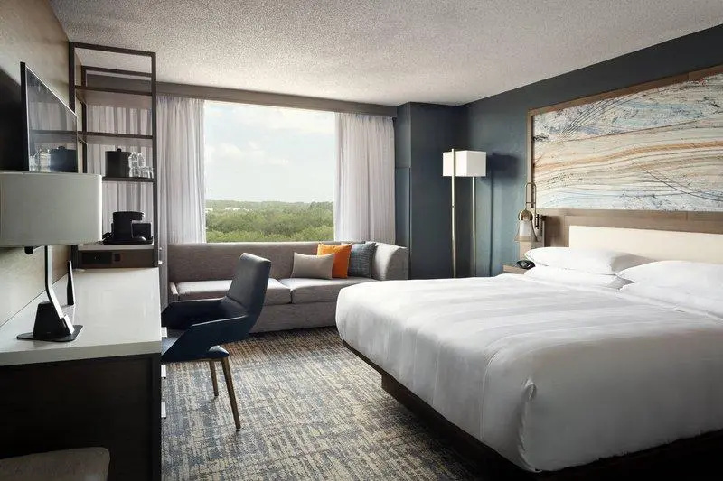 Standard Double Club room (full double bed)