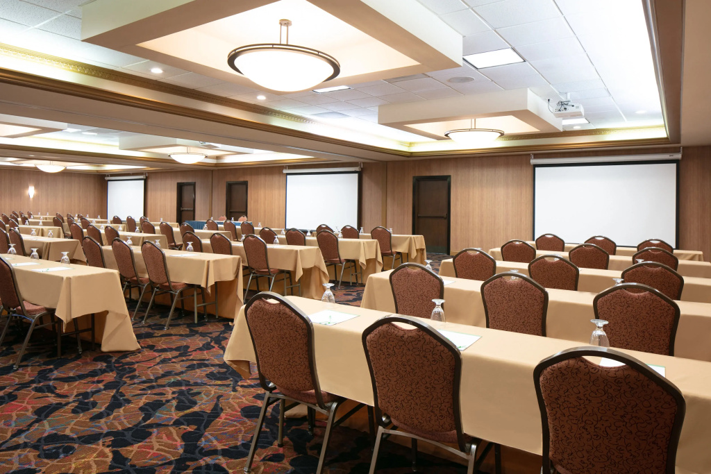 Holiday Inn Dubuque/Galena by IHG - Général