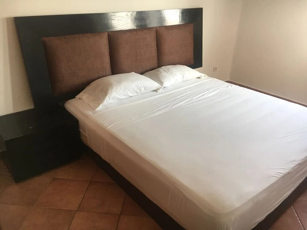 2 Bedrooms Apartment with balcony