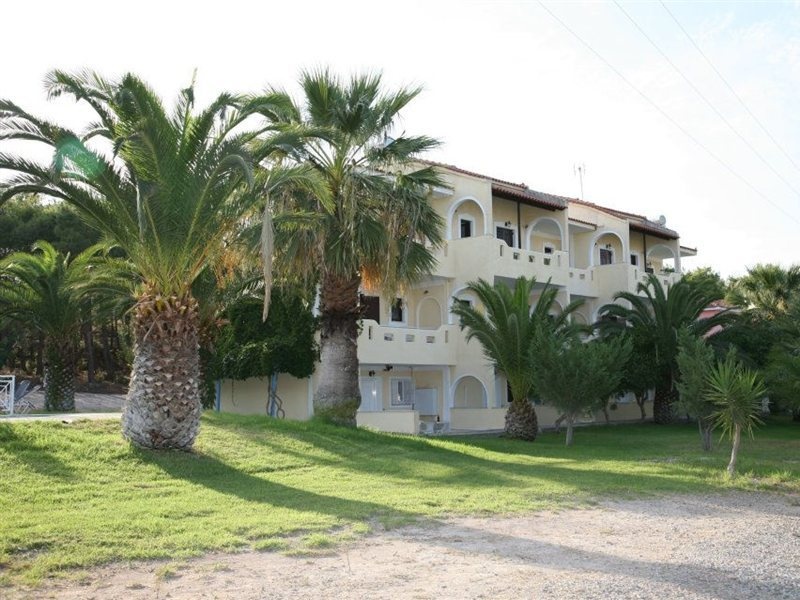 Zeus Hotel 2 * Zeus Hotel 2 *