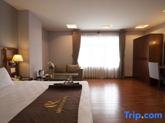 Aristo Saigon Hotel