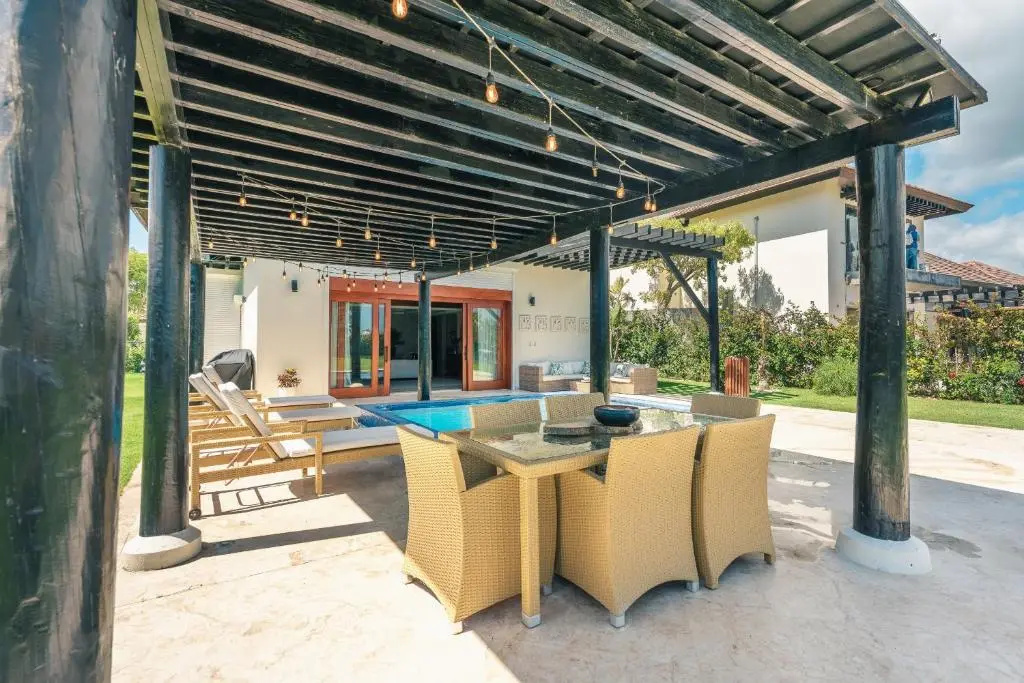 3BR Villa at Green Village AC1