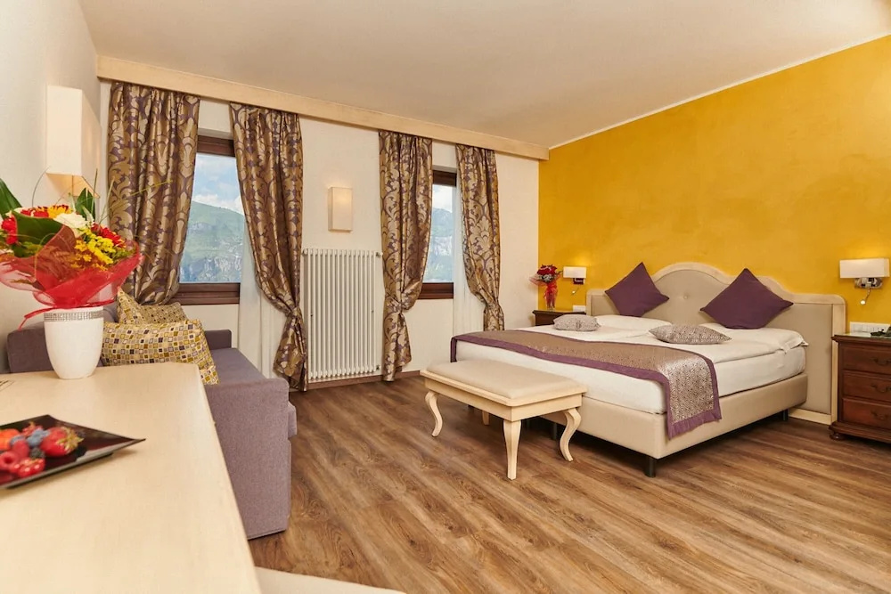 Lake Front Hotel Brenzone - Chambres