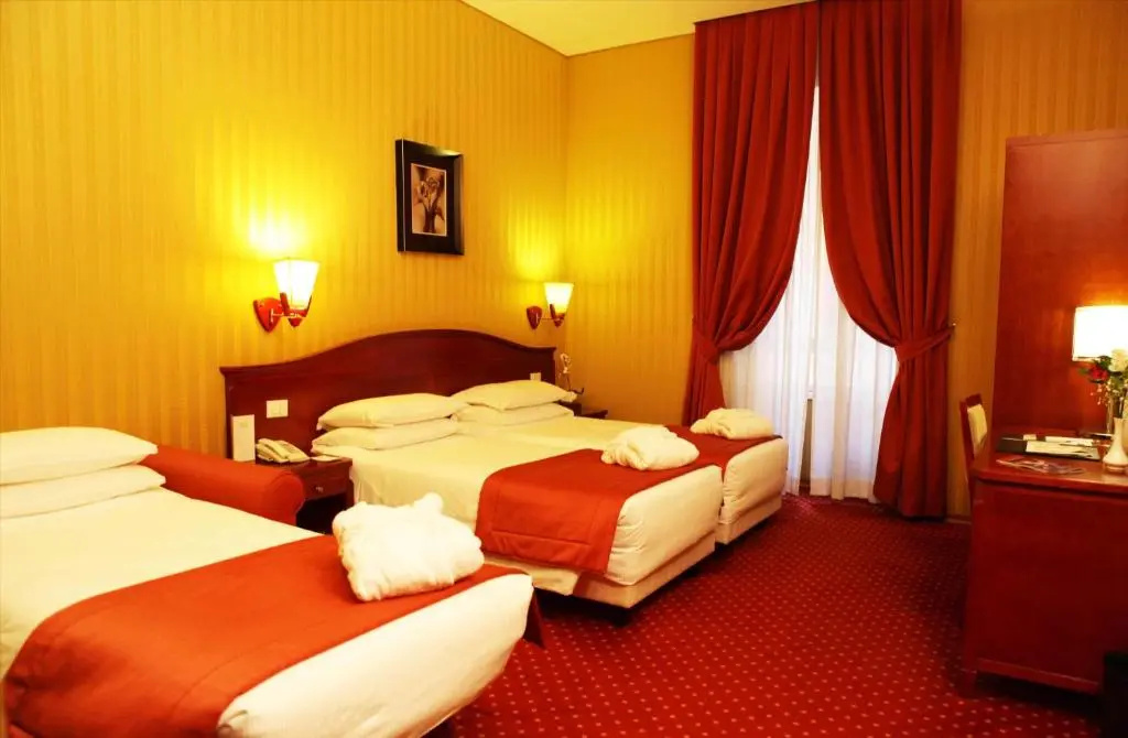 Triple room