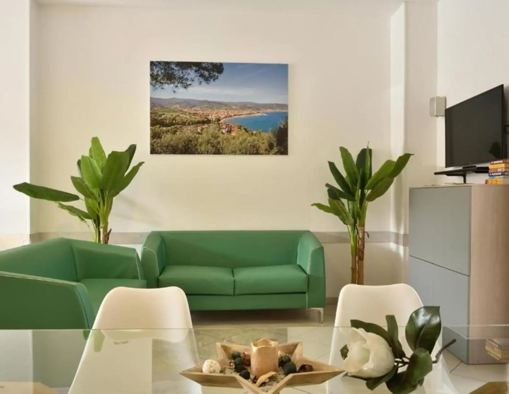 Lobby & Reception