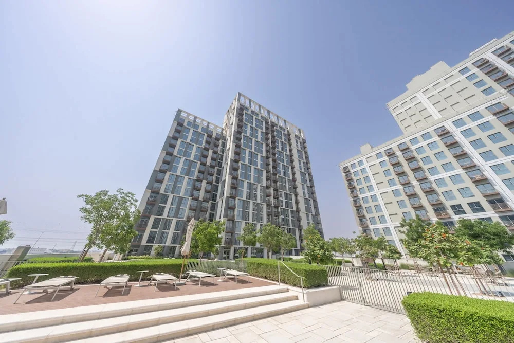 Dubai Hills Stunning 1 bed for 4 People
