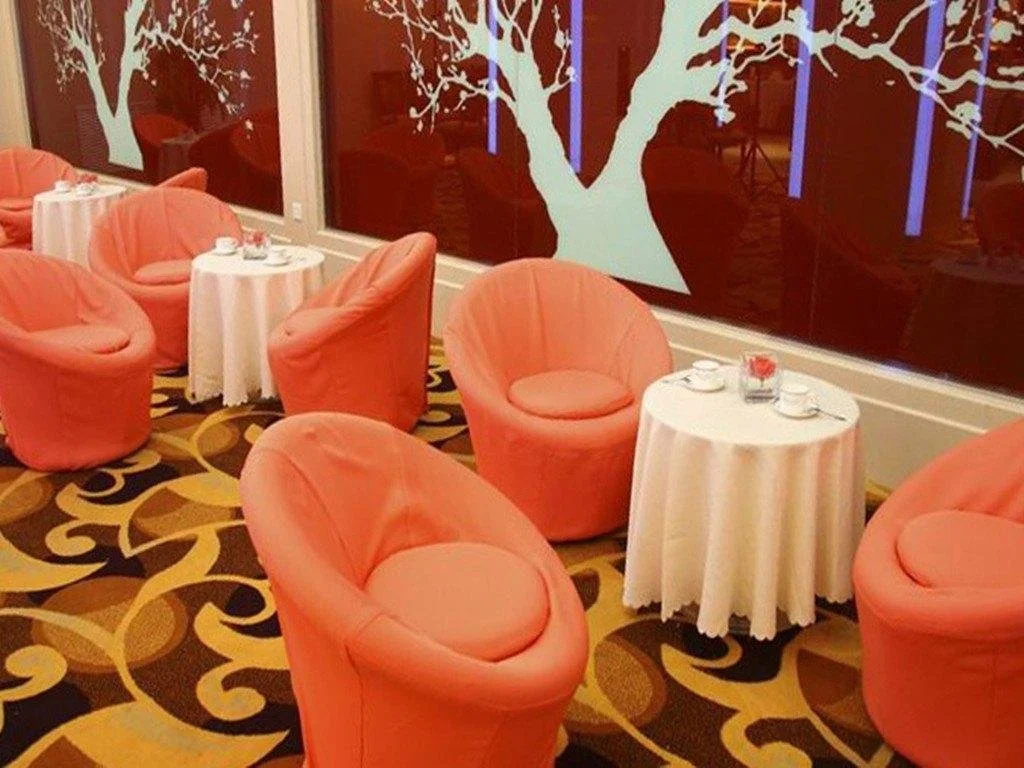 Food & Beverage