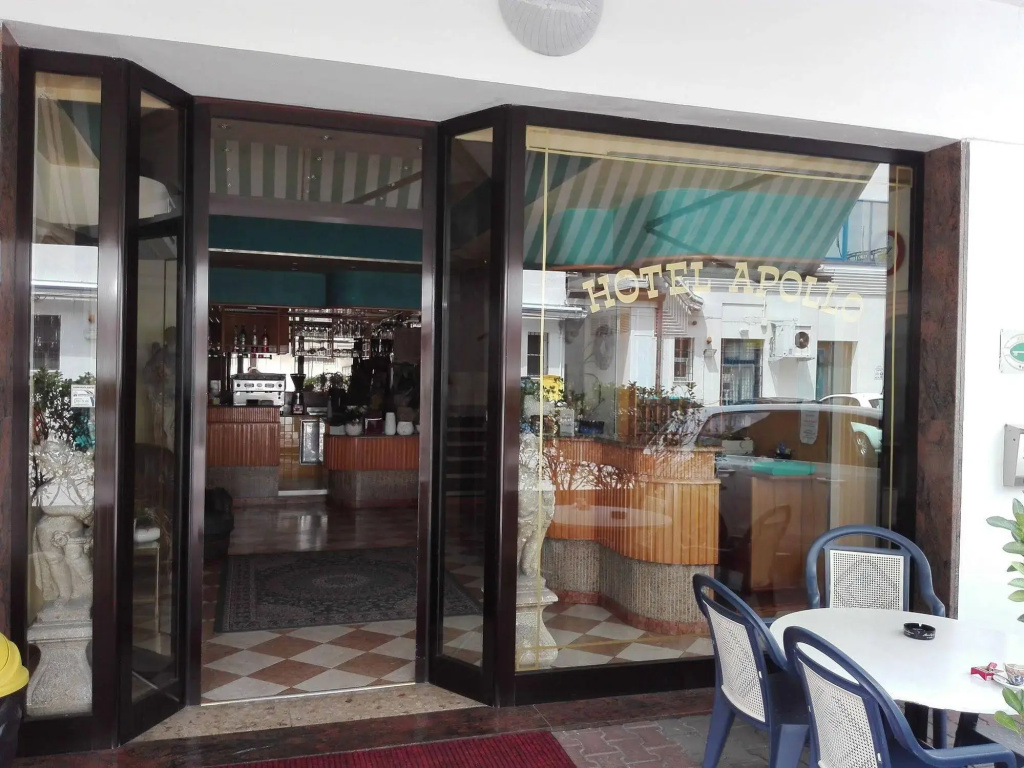 Hotel photo 8