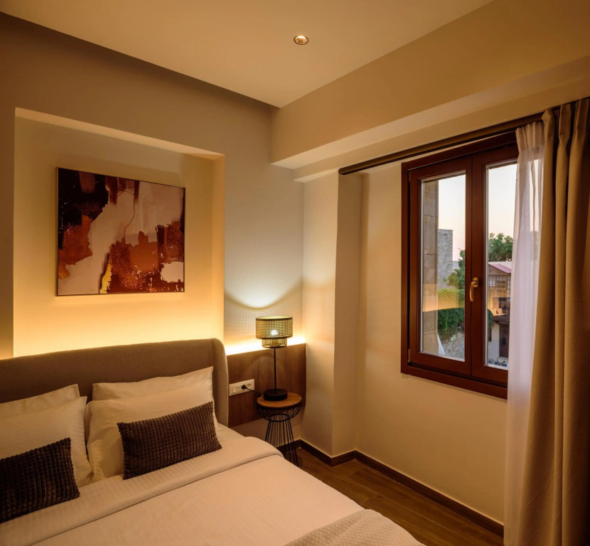 Arthur Suites — 3