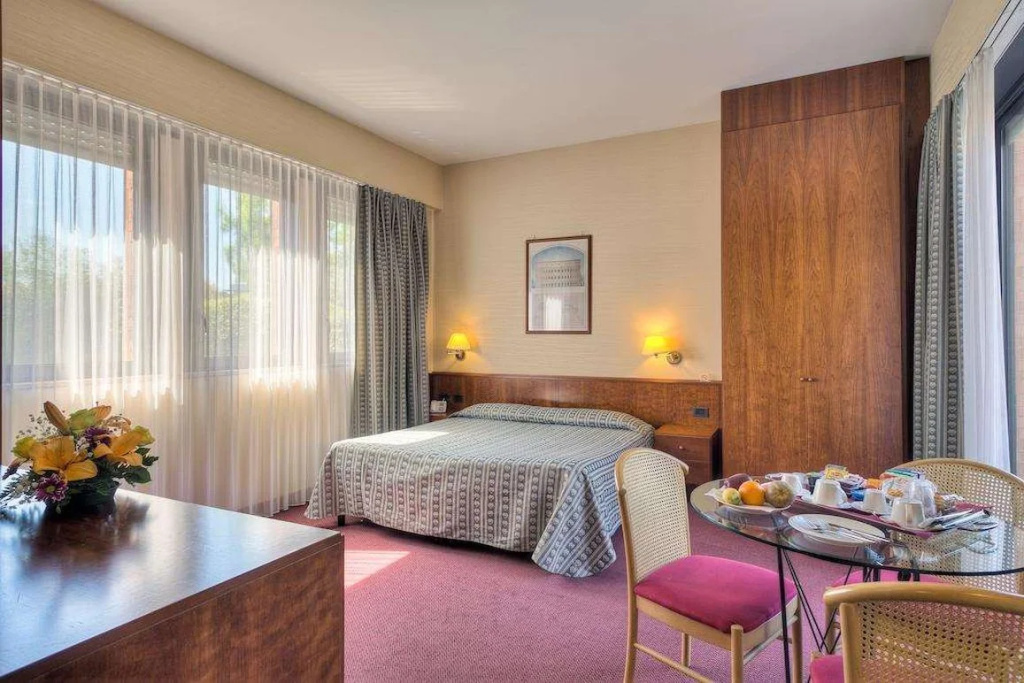 Hotel photo 15