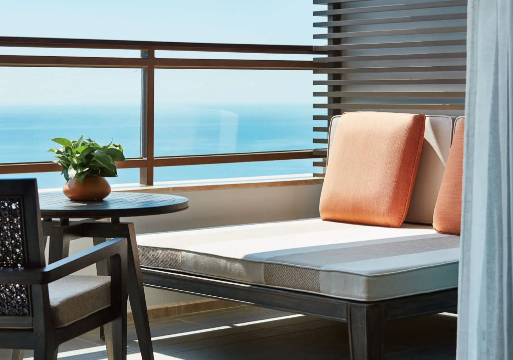Balcony & Terrace