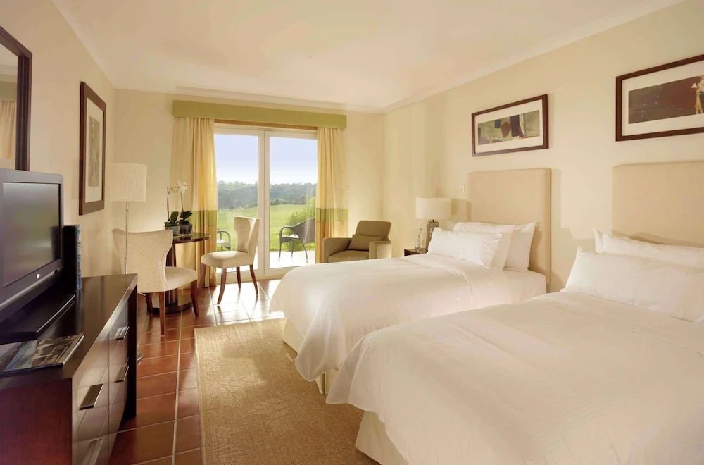 1 Bedroom Double Apartment (full double bed)