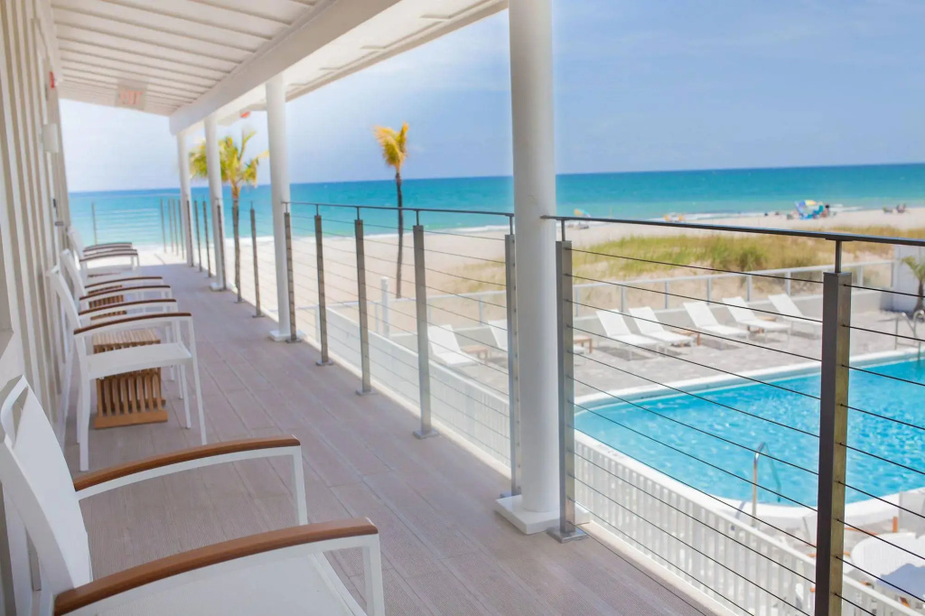 Tides Inn Hotel - Général