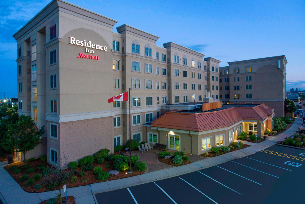 Residence Inn by Marriott Mississauga - Airport Corporate Centre West — фото