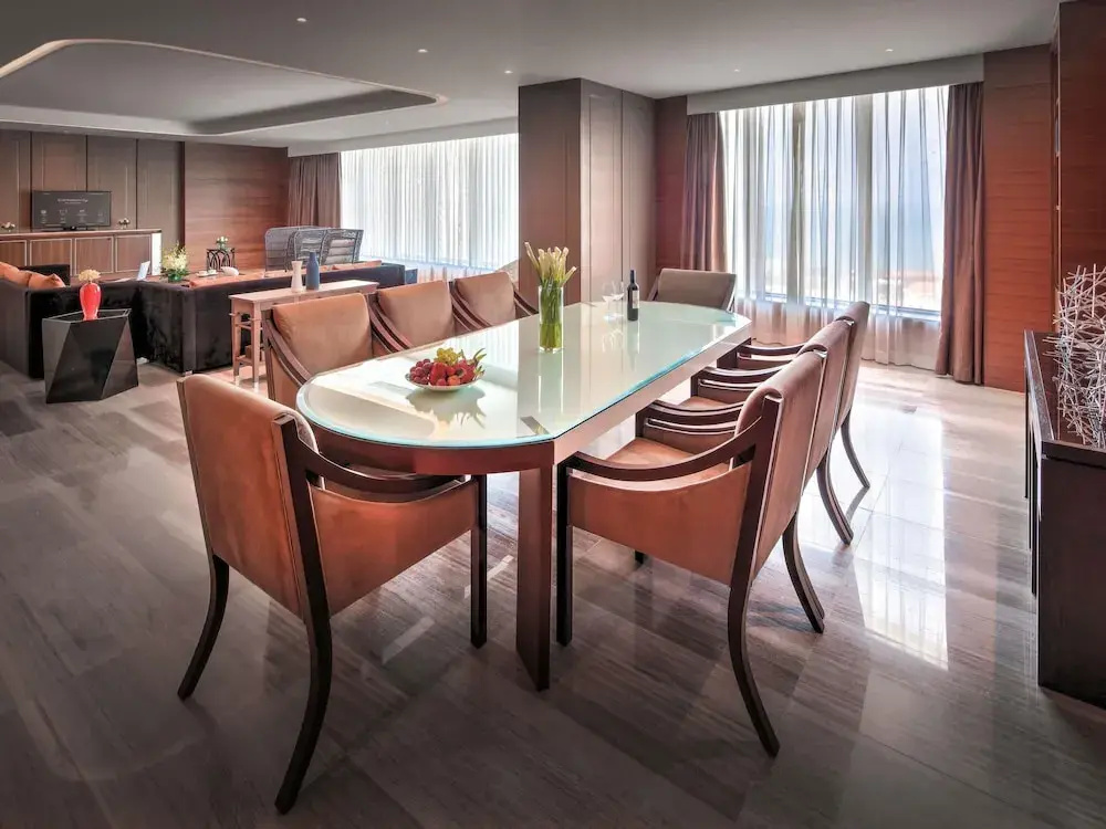 2 Bedrooms Presidential Club Suite