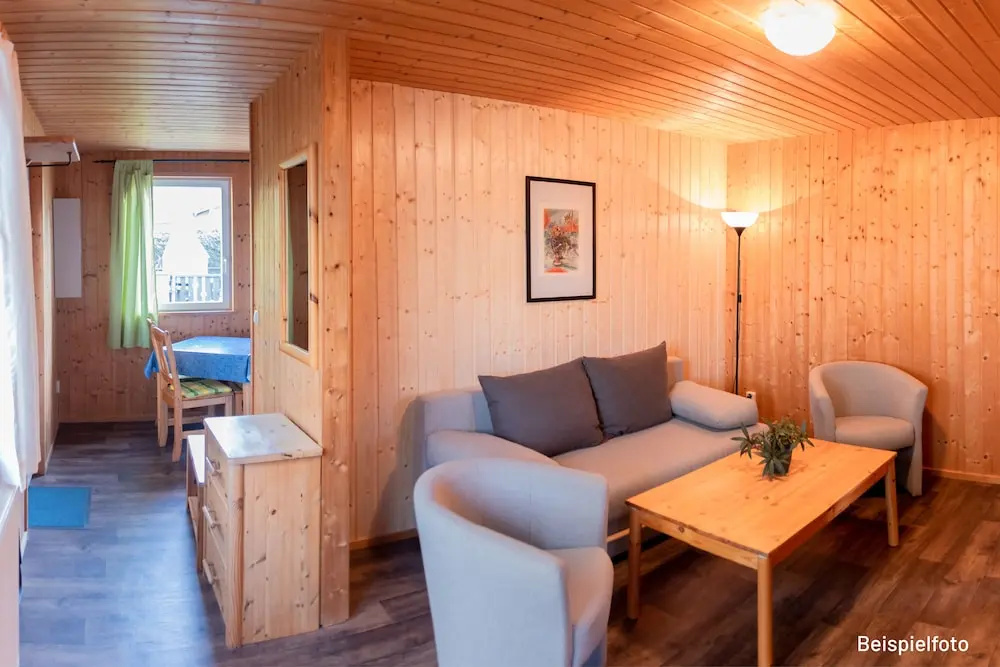 2 Bedrooms Cottage