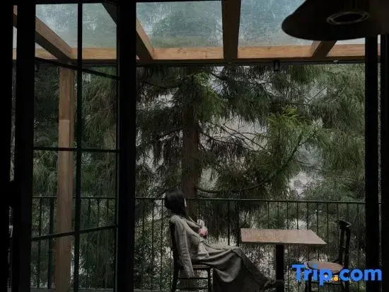 Qingcheng Moutain Boarding Home stay