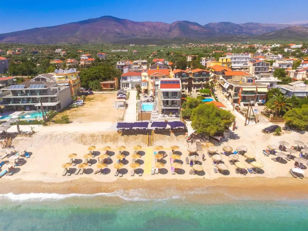 Beach & Waterfront