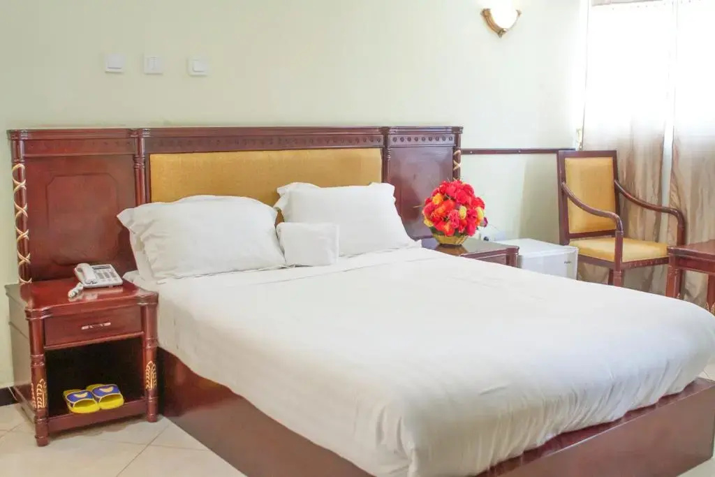 Standard Double room (full double bed)