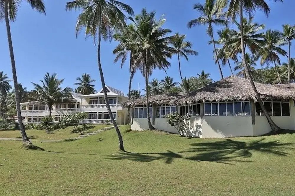 Beach & Waterfront