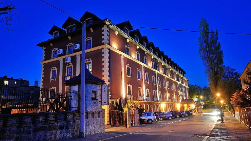 Hotel Diament Arsenal Palace Katowice/Chorzów