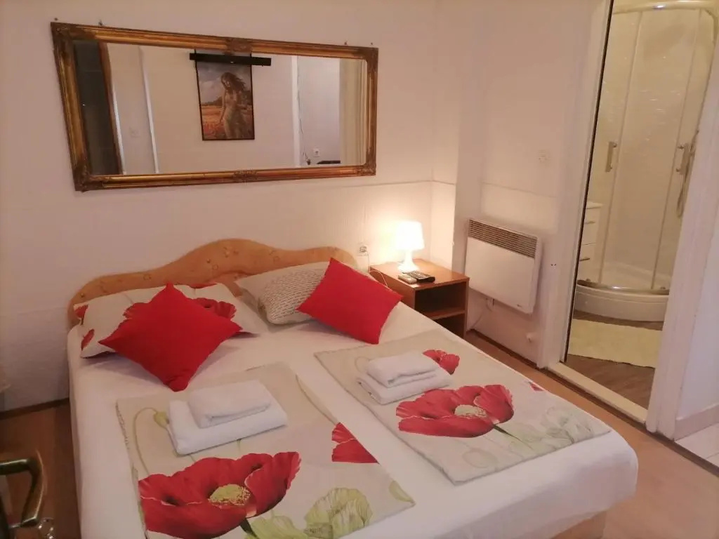 Rooms Mara - Chambres