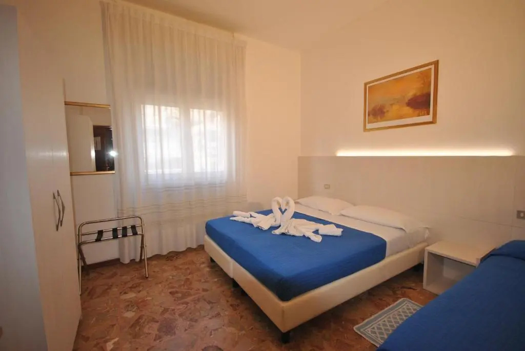 Hotel Pacific - Chambres