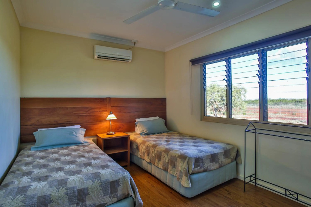 Kimberley Hotel Halls Creek in Halls Creek