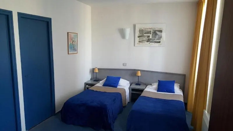 Standard Double room (twin beds)