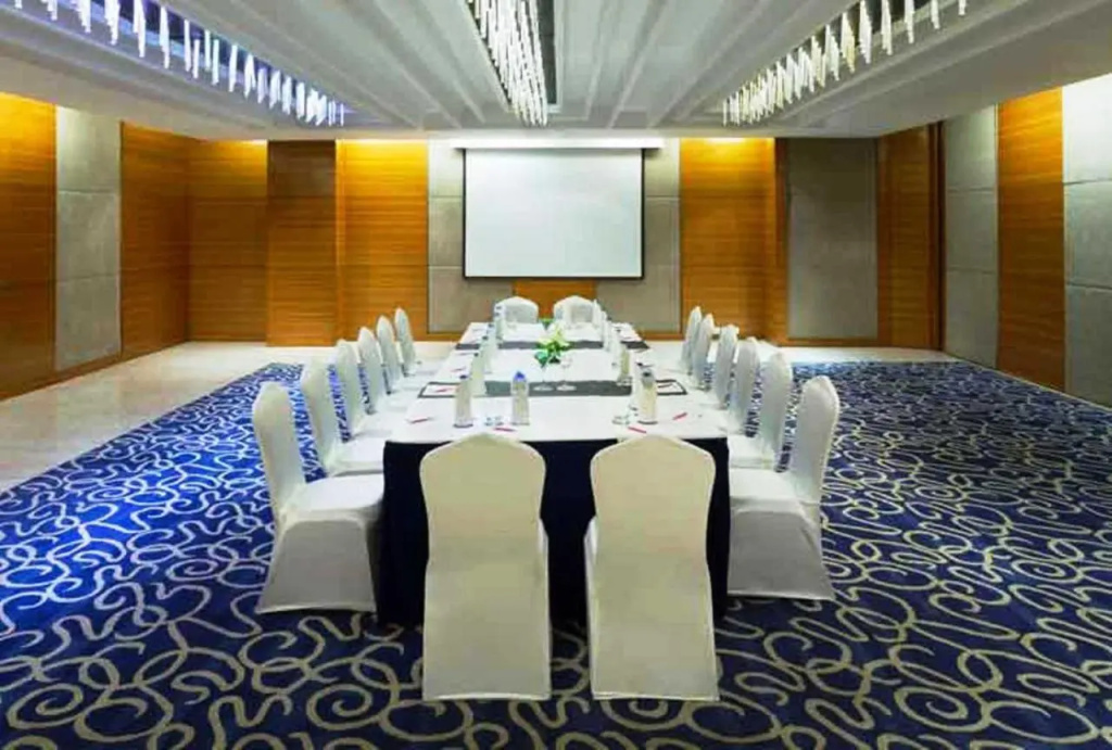 Four Points by Sheraton Jaipur, City Square - фото 10