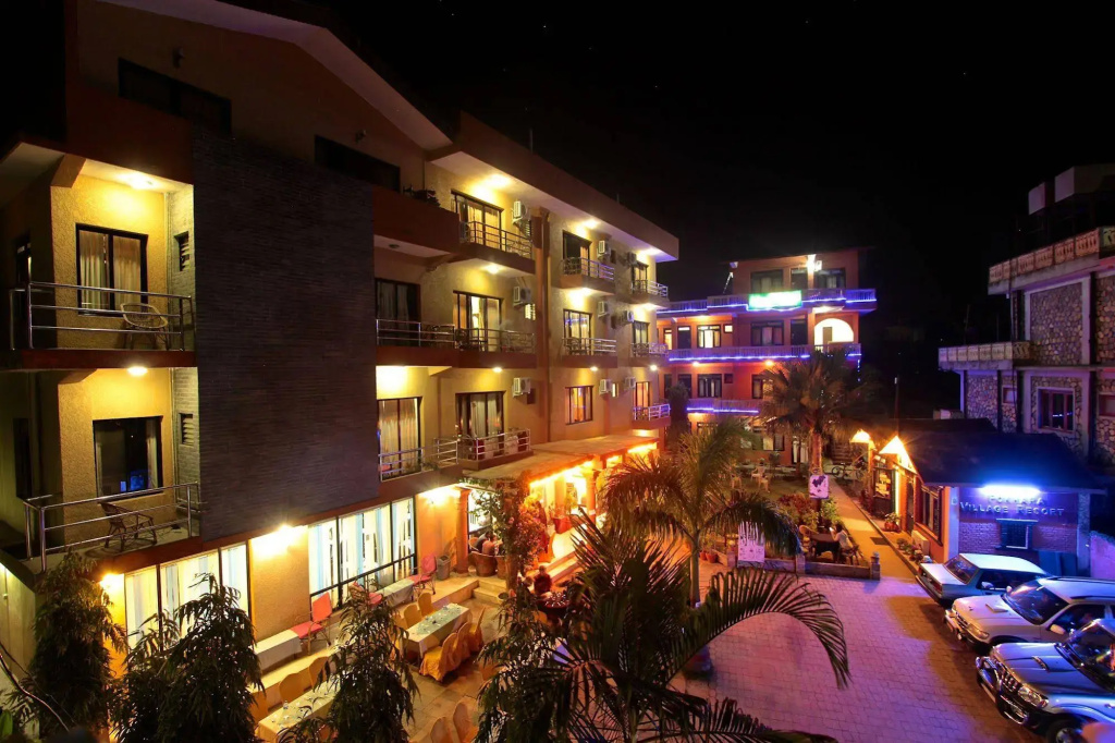 Hotel Pokhara Village & SPA