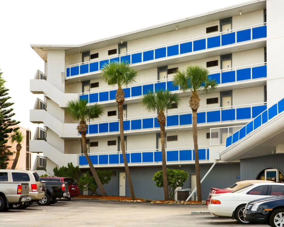 Sea Club IV