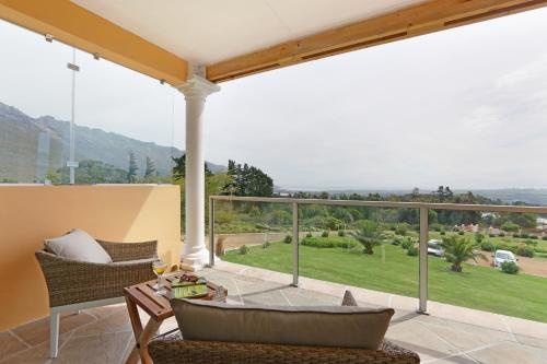 Balcony & Terrace