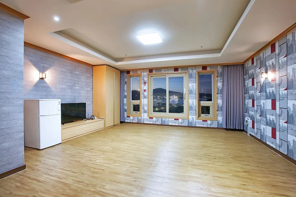 2 Bedrooms Family Suite