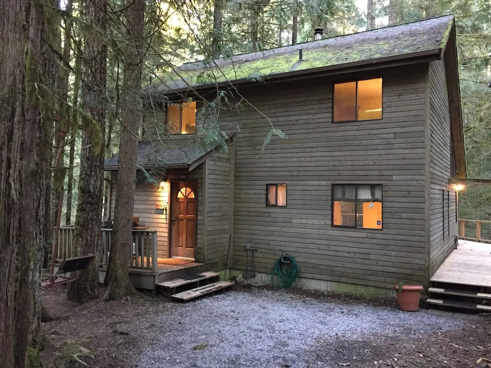 55sl - Hot Tub - Wood Stove - Sleeps 10 Home