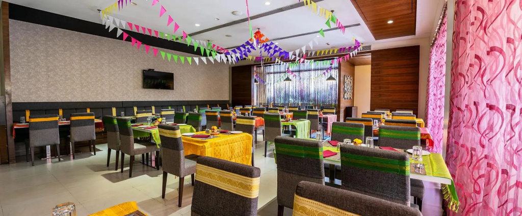 The SSK Solitaire Hotel & Banquets - Général
