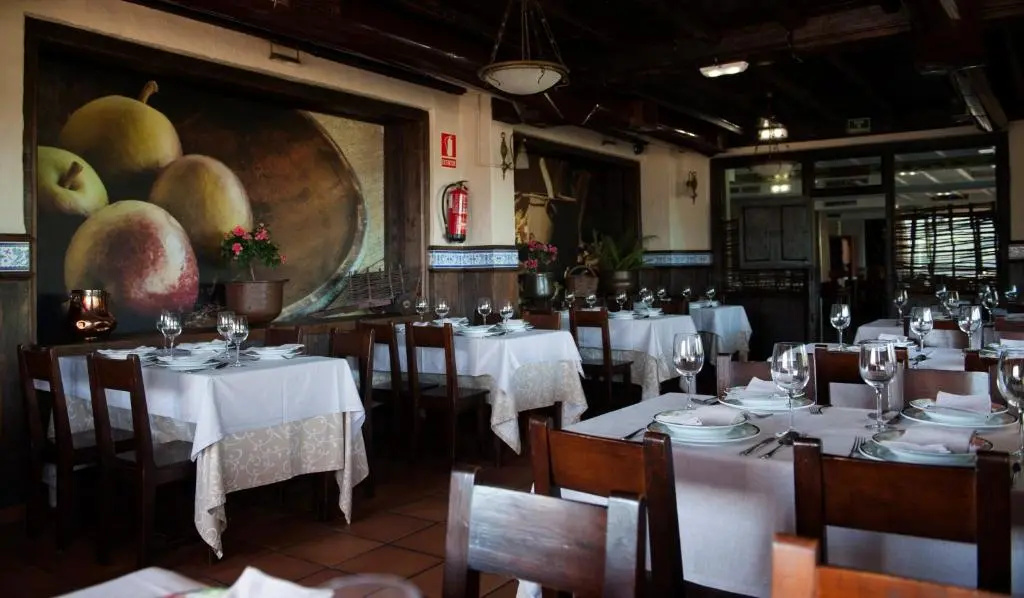 Hotel Restaurante Canzana - Général