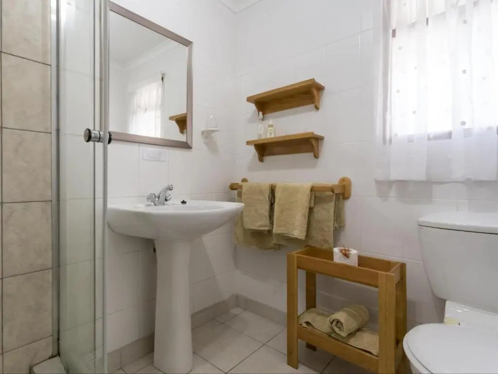 Standard Double room with pool view (full double bed)
