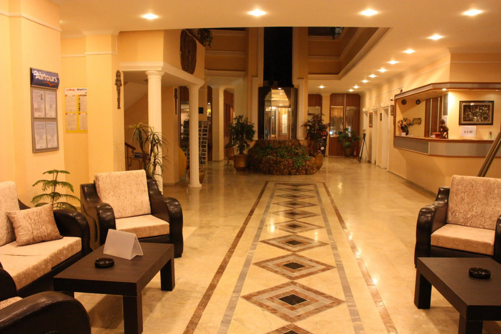 Hotel photo 2